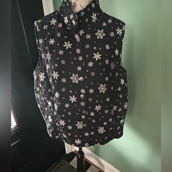 Rebecca Malone womans  snowflake Vest  size XL - Picture 6 of 7